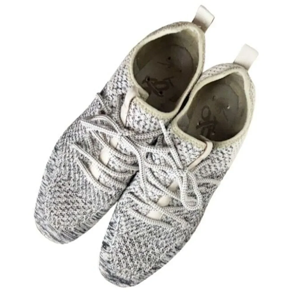 OTBT Knit Sneakers Marine Womens 7.5 Ivory Beige Black Comfort Shoes